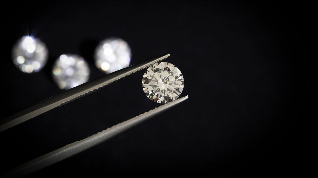 Lab Grown or Natural Diamonds