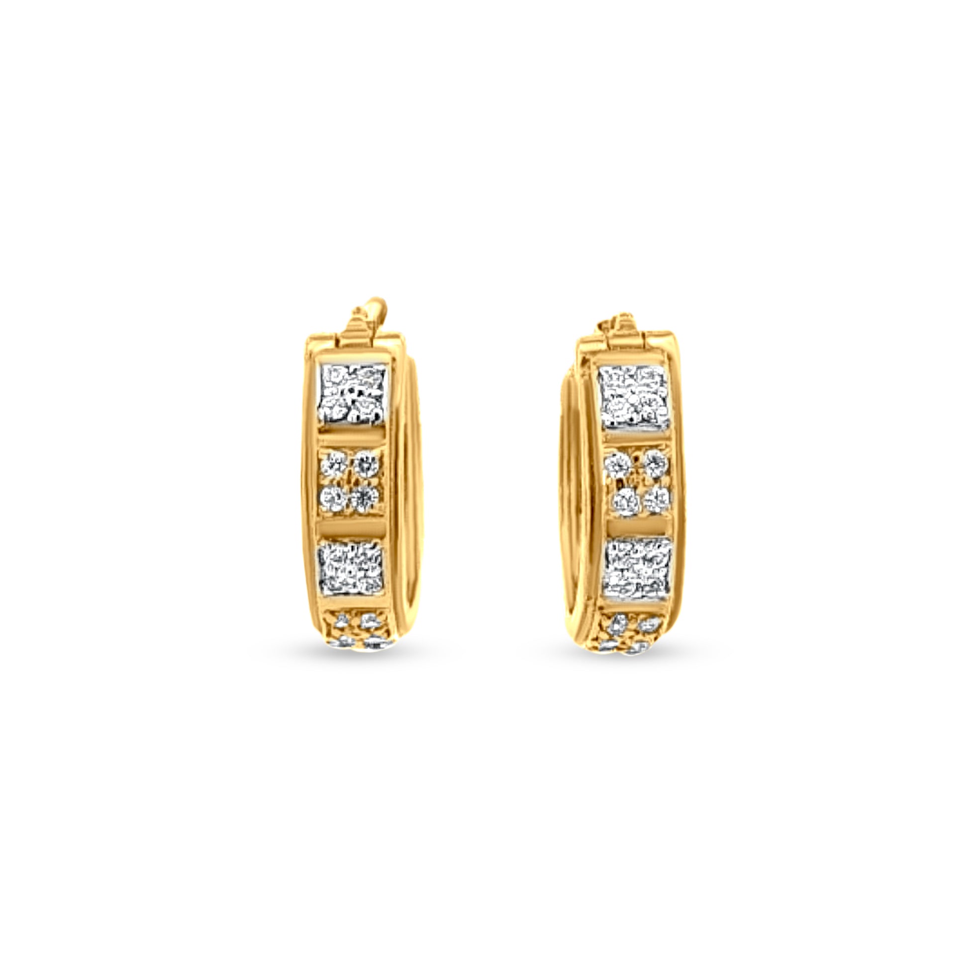 18k Gold Huggie Hoop Earrings