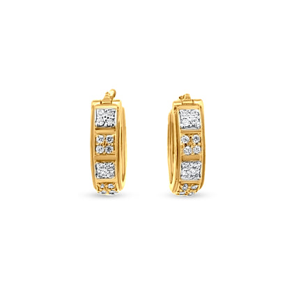 18k Gold Huggie Hoop Earrings