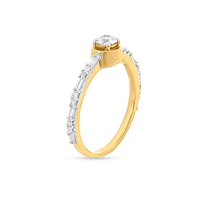 18k Gold Solitaire Ring